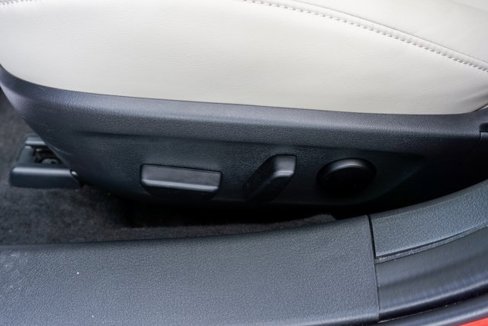 Used 2024 MAZDA MAZDA3 s image 19