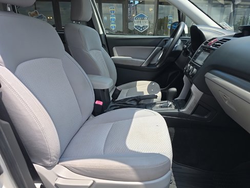Used 2015 Subaru Forester 2.5i Premium image 21