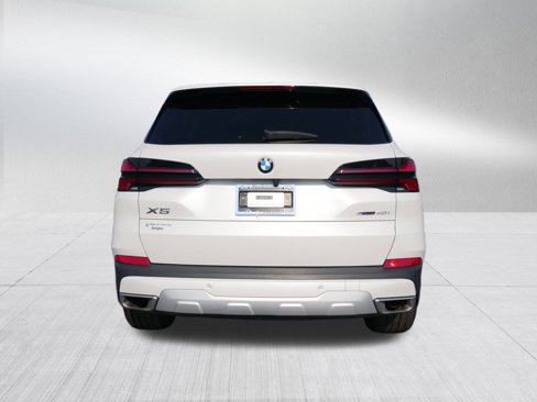 Used 2024 BMW X5 sDrive40i image 4