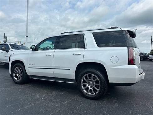 Used 2016 GMC Yukon Denali w/ Open Road Package image 5