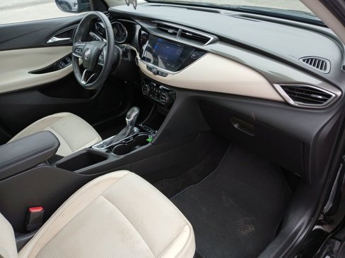 Certified 2022 Buick Encore GX Select w/ Sport Touring Package image 30
