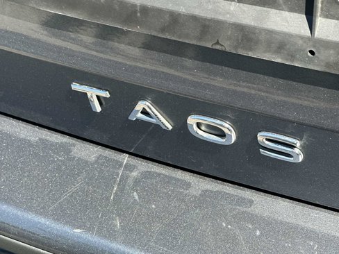 Used 2024 Volkswagen Taos S image 11