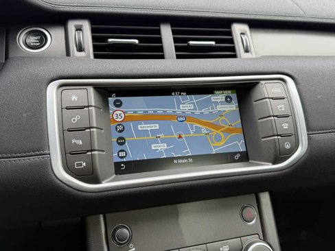 Used 2018 Land Rover Range Rover Evoque SE image 20