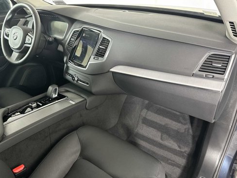 Certified 2024 Volvo XC90 B5 Core image 29