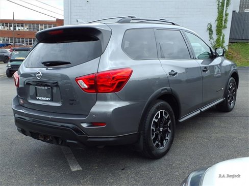 Used 2020 Nissan Pathfinder SL image 6