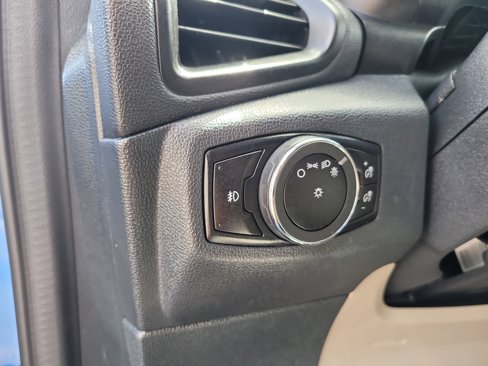 Used 2021 Ford EcoSport SE image 32