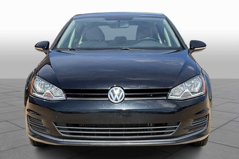 Used 2017 Volkswagen Golf S image 4