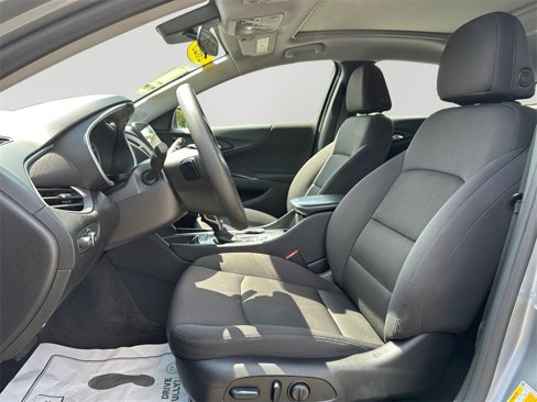 Used 2023 Chevrolet Malibu LT image 24