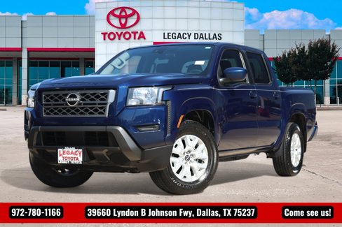 Used 2022 Nissan Frontier SV image 1