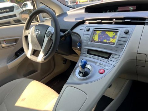 Used 2012 Toyota Prius Three image 34