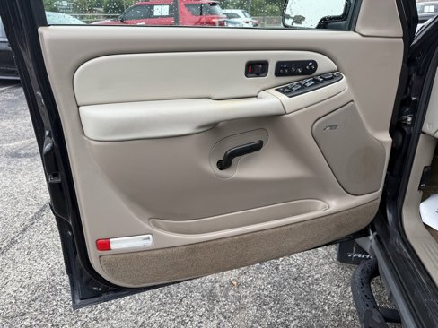 Used 2003 Chevrolet Tahoe Z71 image 13
