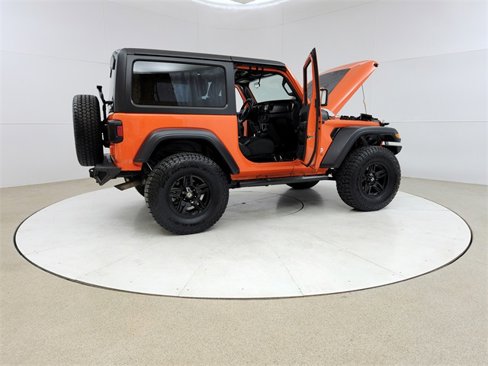 Used 2018 Jeep Wrangler Sport image 12