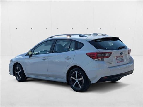 Used 2020 Subaru Impreza 2.0i Premium image 7