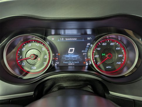 Used 2022 Dodge Charger SXT image 38