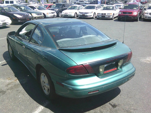 Used 1996 Pontiac Sunfire SE image 3