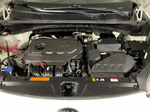 Used 2022 Kia Sportage Nightfall Edition image 7