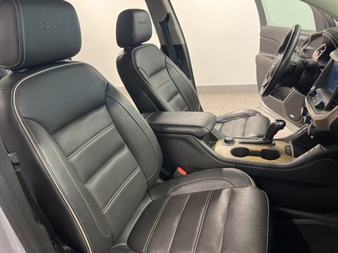 Used 2018 GMC Acadia Denali w/ Technology Package image 21