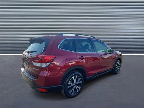 Used 2021 Subaru Forester Limited w/ Popular Package #3 image 3