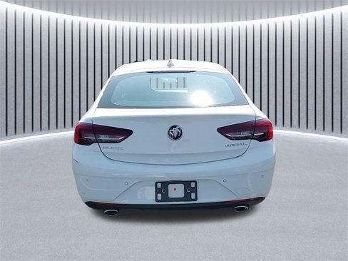 Used 2018 Buick Regal Preferred w/ Driver Confidence Package #1 image 4