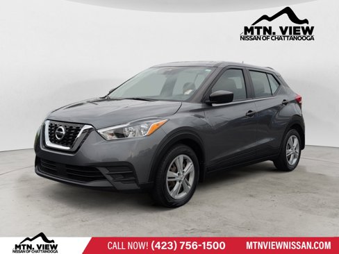 Used 2020 Nissan Kicks S image 6