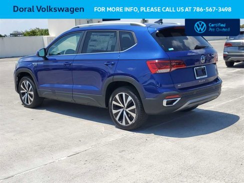 Certified 2023 Volkswagen Taos SE image 15