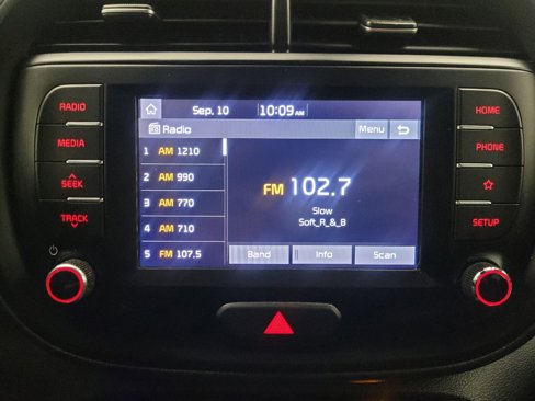 Used 2020 Kia Soul S image 25