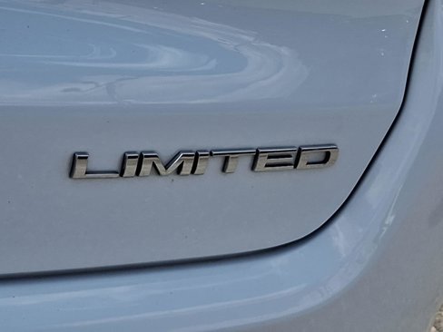 Certified 2022 Jeep Compass Limited w/ Elite Group image 31