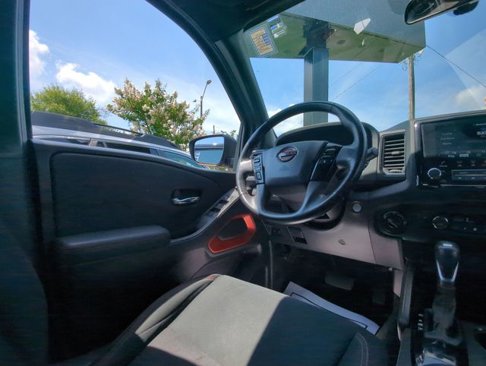 Used 2022 Nissan Frontier PRO-4X w/ Technology Package image 7