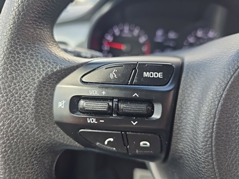 Used 2020 Kia Rio S image 12