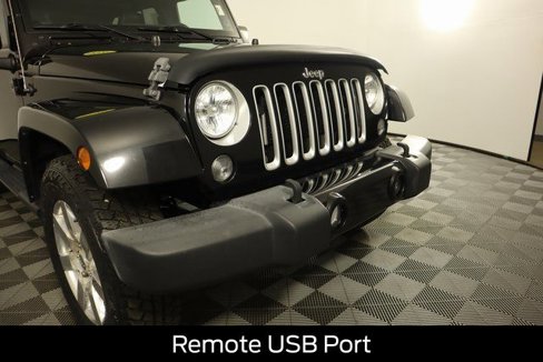 Used 2016 Jeep Wrangler Unlimited Sahara w/ Max Tow Package image 13