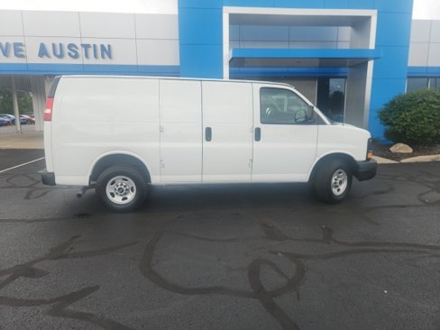 Used 2011 GMC Savana 2500 image 4