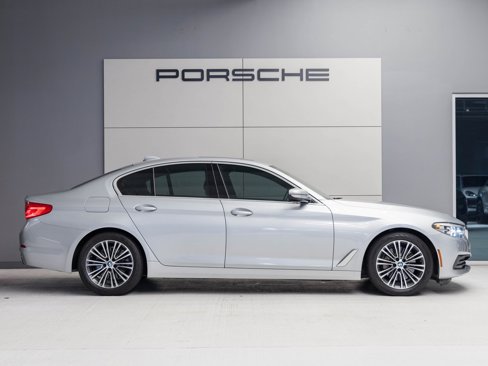 Used 2019 BMW 530i w/ Convenience Package image 8