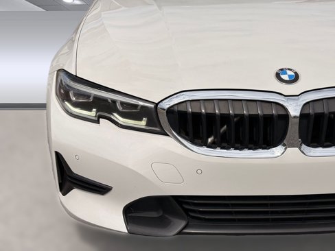 Used 2021 BMW 330i Sedan w/ Convenience Package image 11