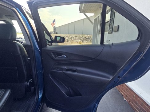 Used 2021 Chevrolet Equinox LT image 21
