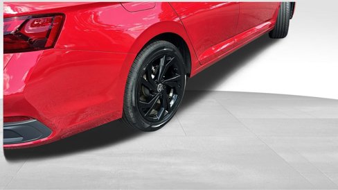 Used 2025 Volkswagen Jetta SE image 8