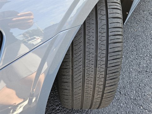 Certified 2024 Volvo S60 B5 Core image 27