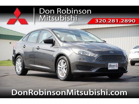 Used 2018 Ford Focus SE image 1