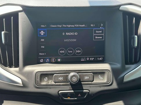 Certified 2022 GMC Terrain SLE w/ Driver Convenience Package image 14