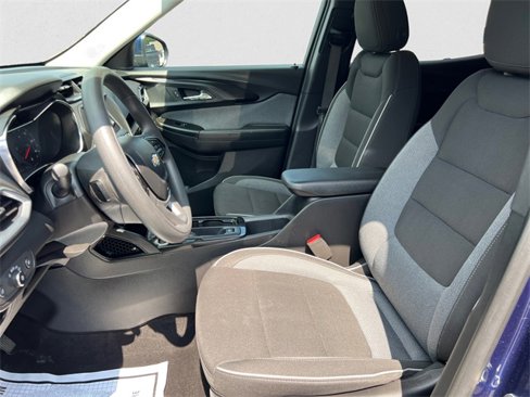 Used 2023 Chevrolet TrailBlazer LT image 9