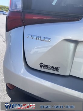 Used 2019 Toyota Prius L Eco image 17