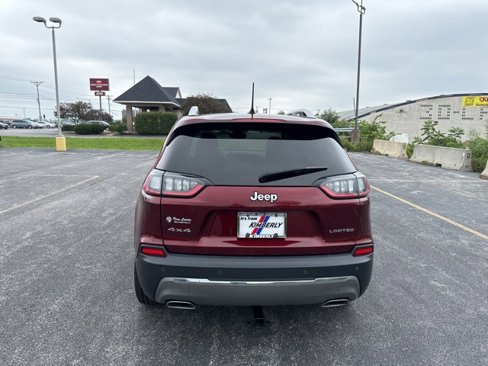 Used 2021 Jeep Cherokee Limited image 4