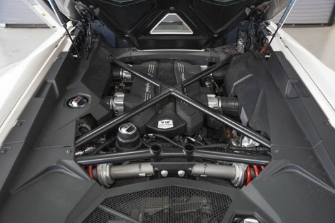 Used 2019 Lamborghini Aventador S image 41