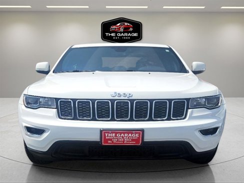 Used 2017 Jeep Grand Cherokee Laredo w/ Quick Order Package 23E image 2