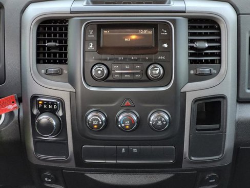 Used 2019 RAM 1500 Tradesman w/ Chrome Plus Package image 31