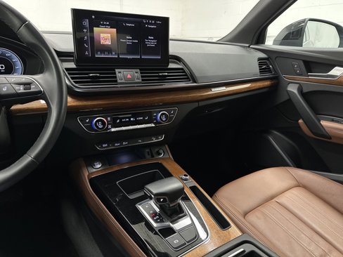 Used 2022 Audi Q5 2.0T Premium Plus w/ Premium Plus Package image 28