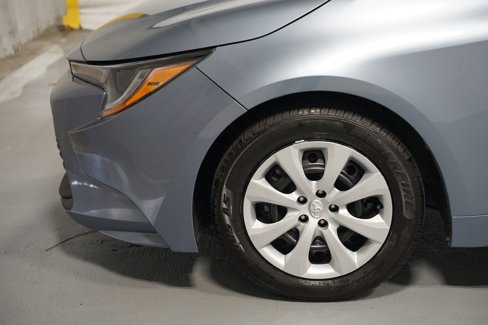 Certified 2023 Toyota Corolla LE image 5