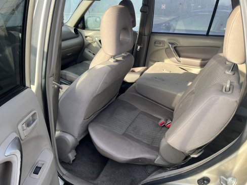 Used 2005 Toyota RAV4 2WD image 8
