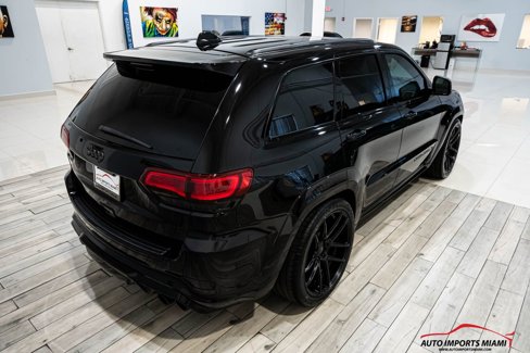 Used 2018 Jeep Grand Cherokee Trackhawk image 29