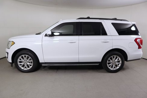 Used 2020 Ford Expedition XLT w/ Equipment Group 202A image 9