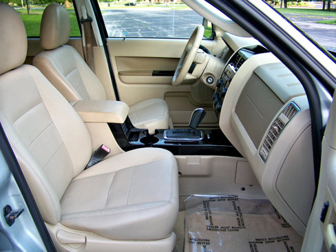Used 2009 Ford Escape Limited image 37